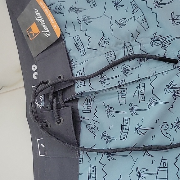 NWT Men's Swim Shorts - Picture 4 of 6